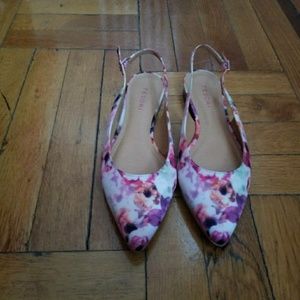 Tesori Shoes - Tesori Floral Slingback Flats Tesori Shoes - Tesori Floral Slingback Flats